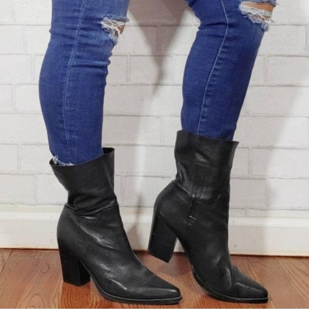 Bleecker & Bond Dana 
Black Heeled Boots - Picture 3 of 14